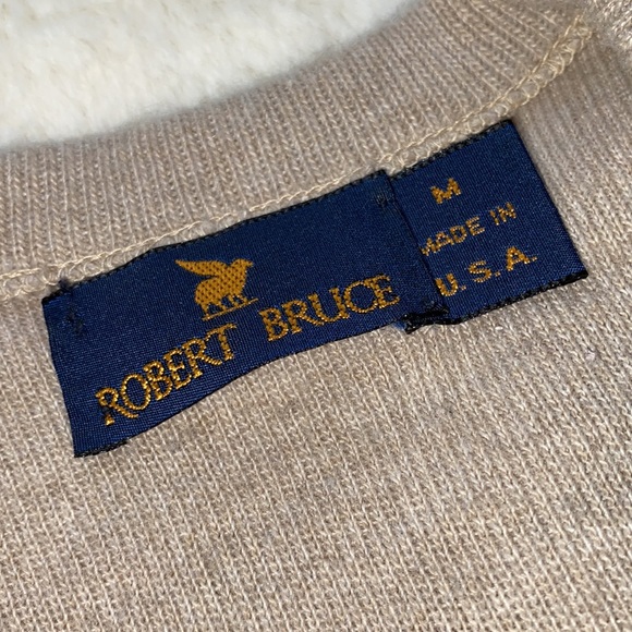 Men’s V Neck Sweater - Picture 2 of 5